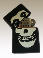 Misfits - Lighter (4x6Cm)